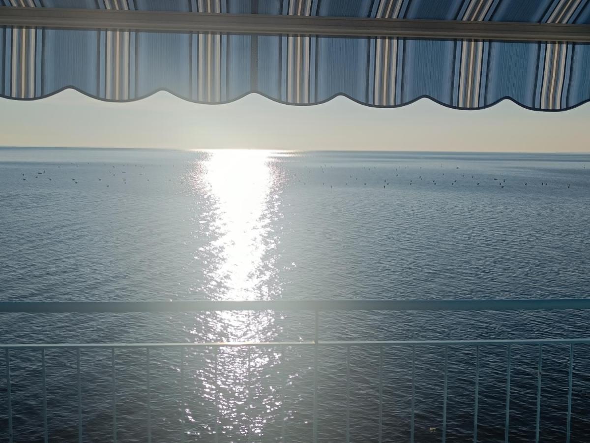Locazione Turistica Sul Mare Strada Costiera 244, Trieste Санта Кроче Маре Экстерьер фото